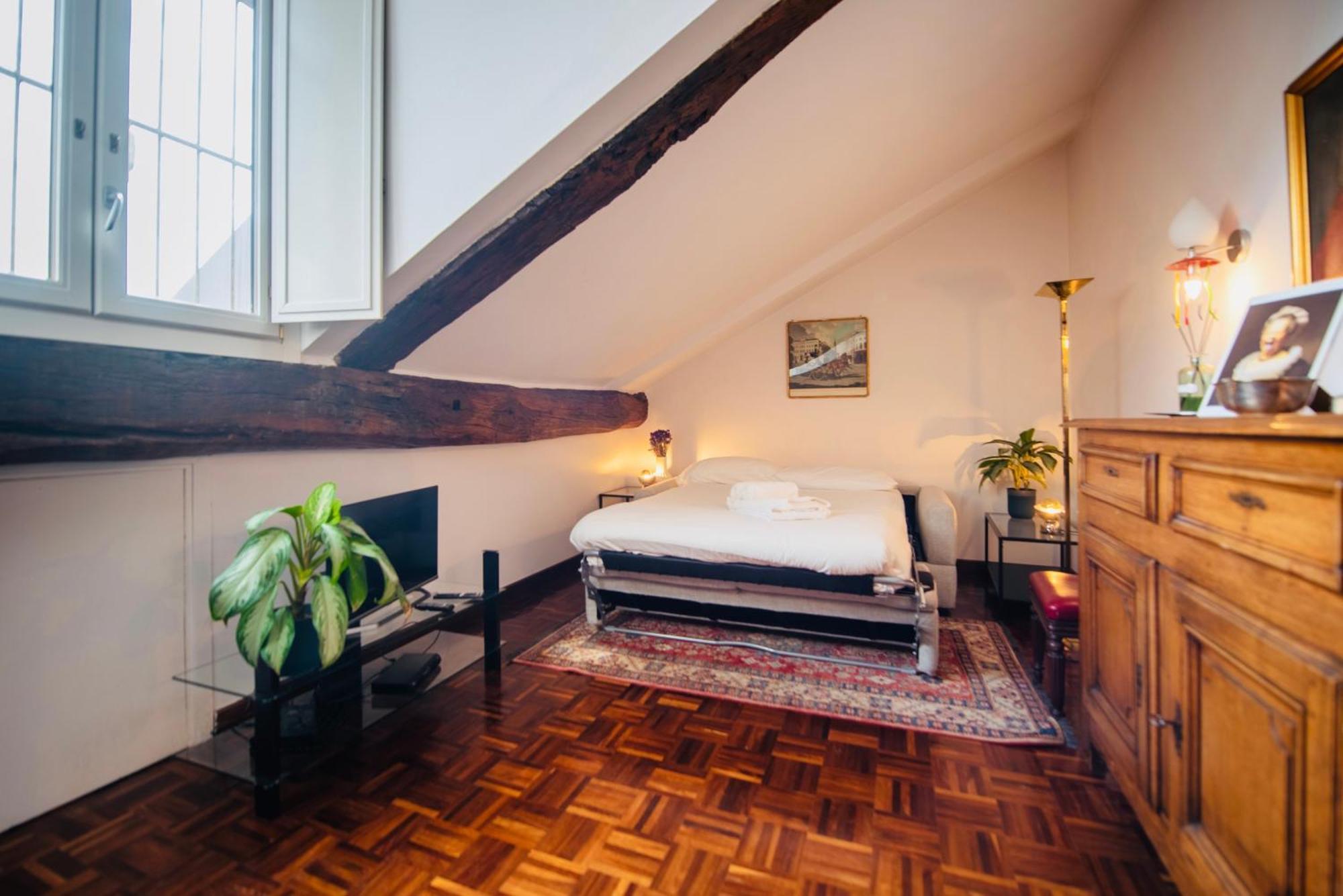 House With Terrace Apartment Turin Exterior photo