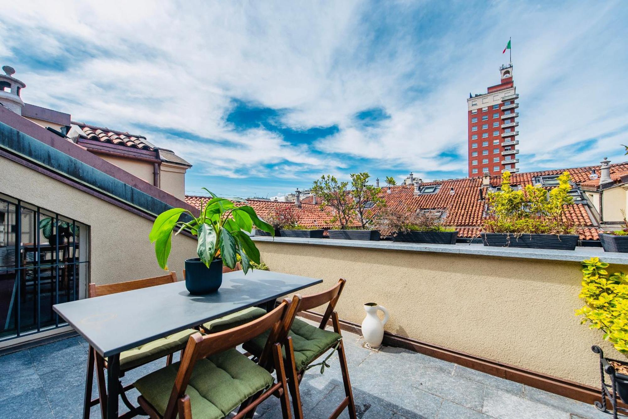 House With Terrace Apartment Turin Exterior photo